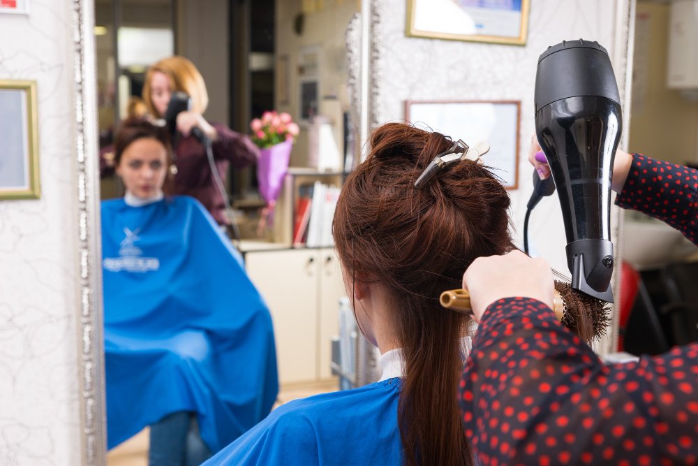 Hair Salon in Aurora Colorado